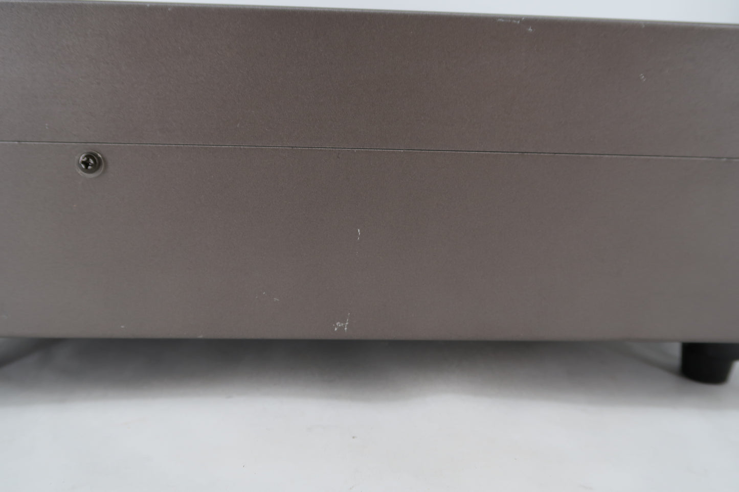 U20041 Used Tokyo Hy-Power HL-700B Solid State HF Linear Amplifier