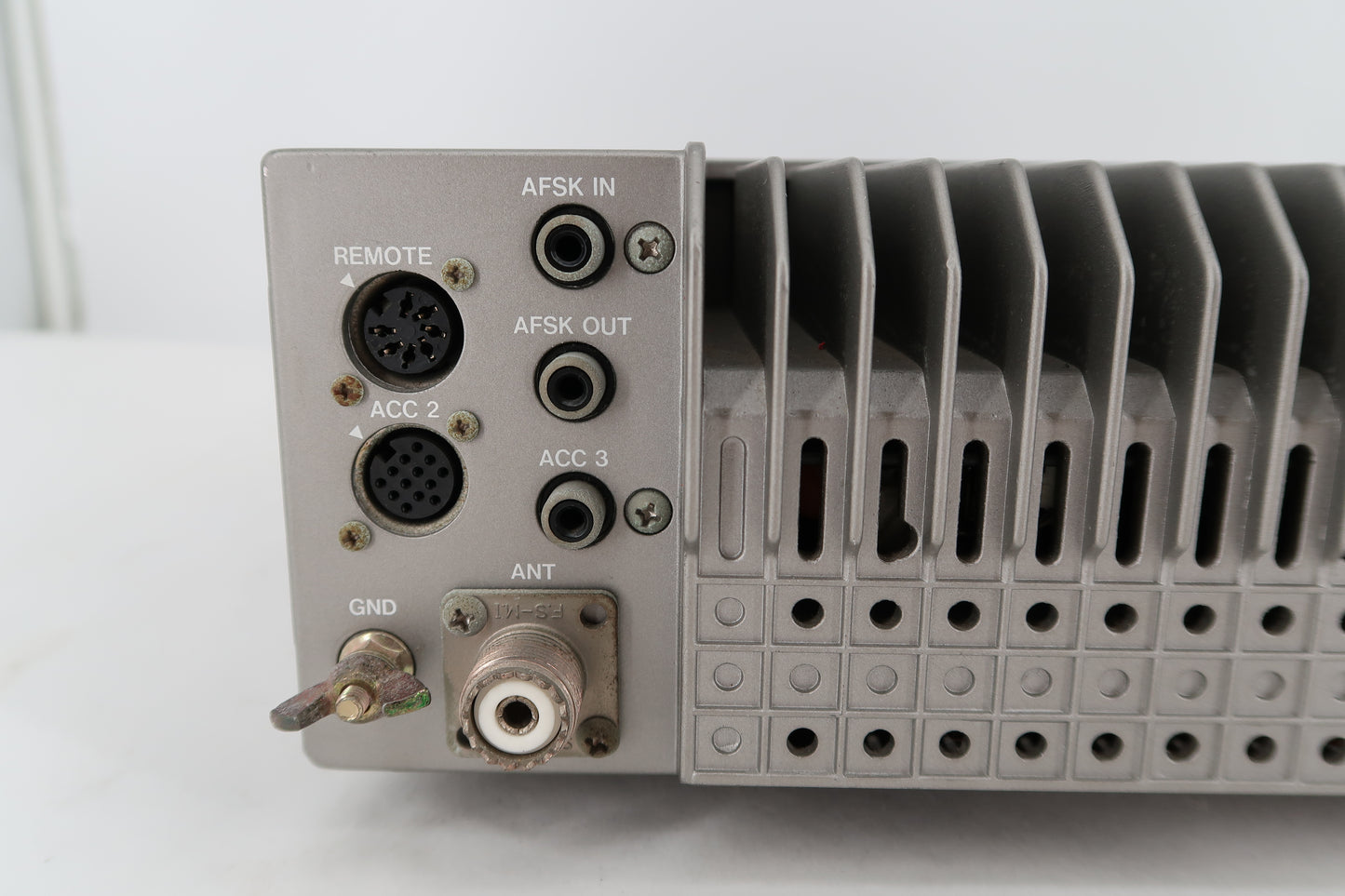 U20042 Used Kenwood TS-440S HF All-Mode Transceiver w/ATU (built-in)