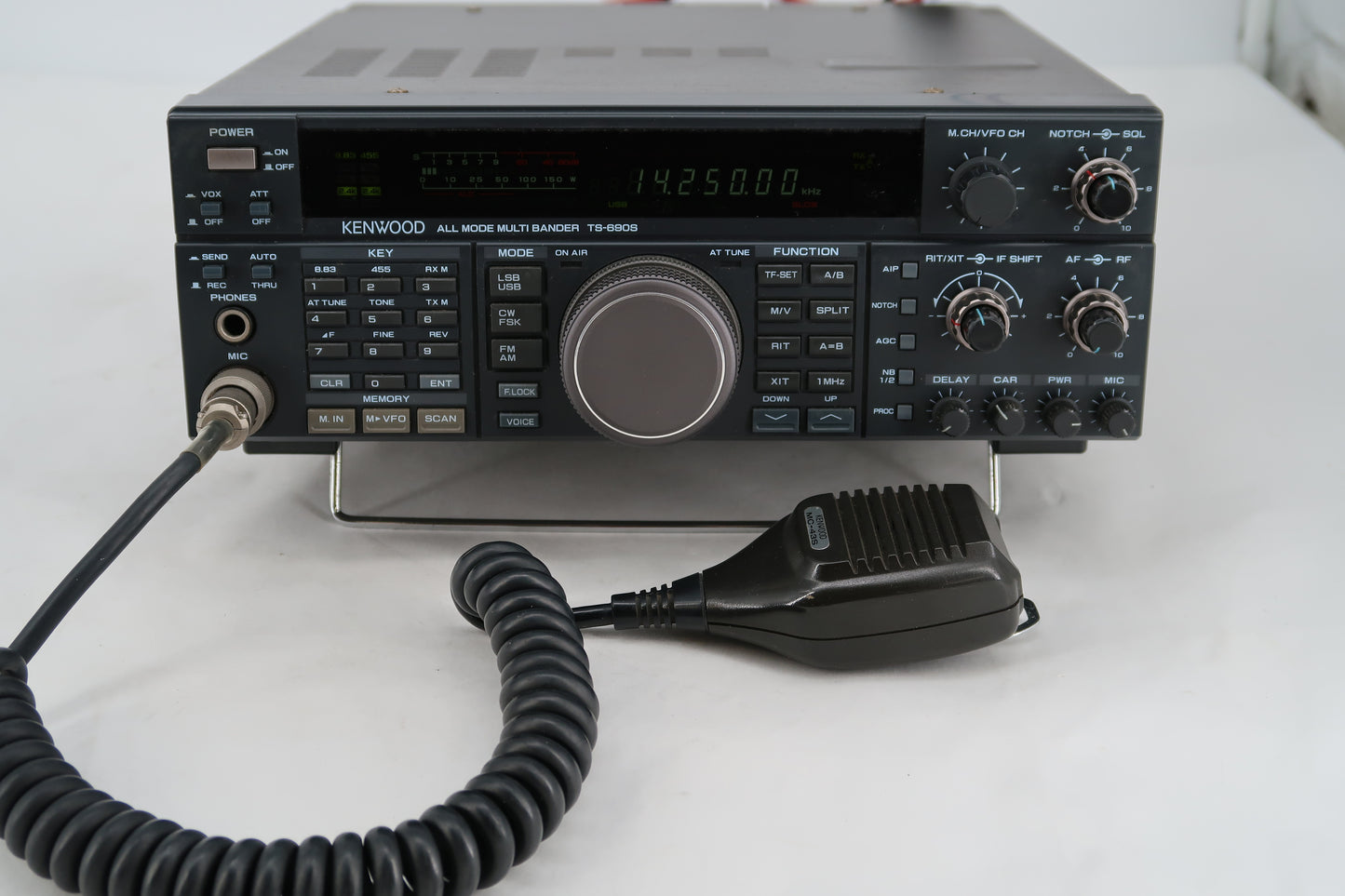 U20043 AS-IS Kenwood TS-690S All Mode Multi Bander HF/50 MHz Transceiver ?  M.CH/VFO CH Knob Broken