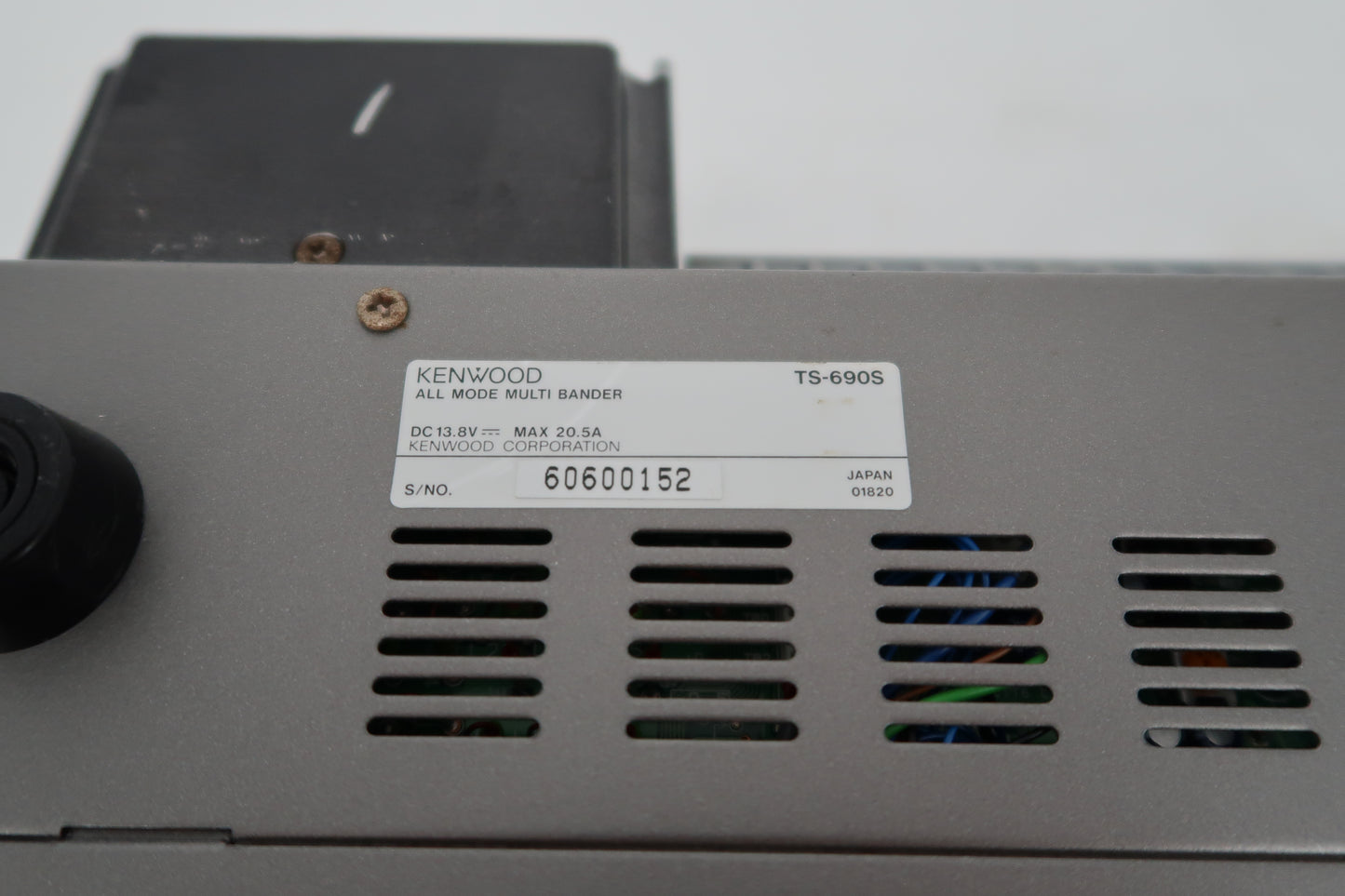 U20043 AS-IS Kenwood TS-690S All Mode Multi Bander HF/50 MHz Transceiver ?  M.CH/VFO CH Knob Broken