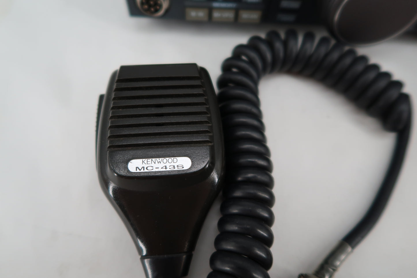 U20043 AS-IS Kenwood TS-690S All Mode Multi Bander HF/50 MHz Transceiver ?  M.CH/VFO CH Knob Broken
