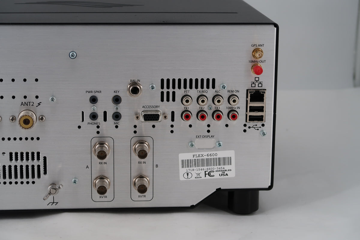 U20063 Used FLEX-6600 SDR HF/50 MHz Transceiver w GPDSO