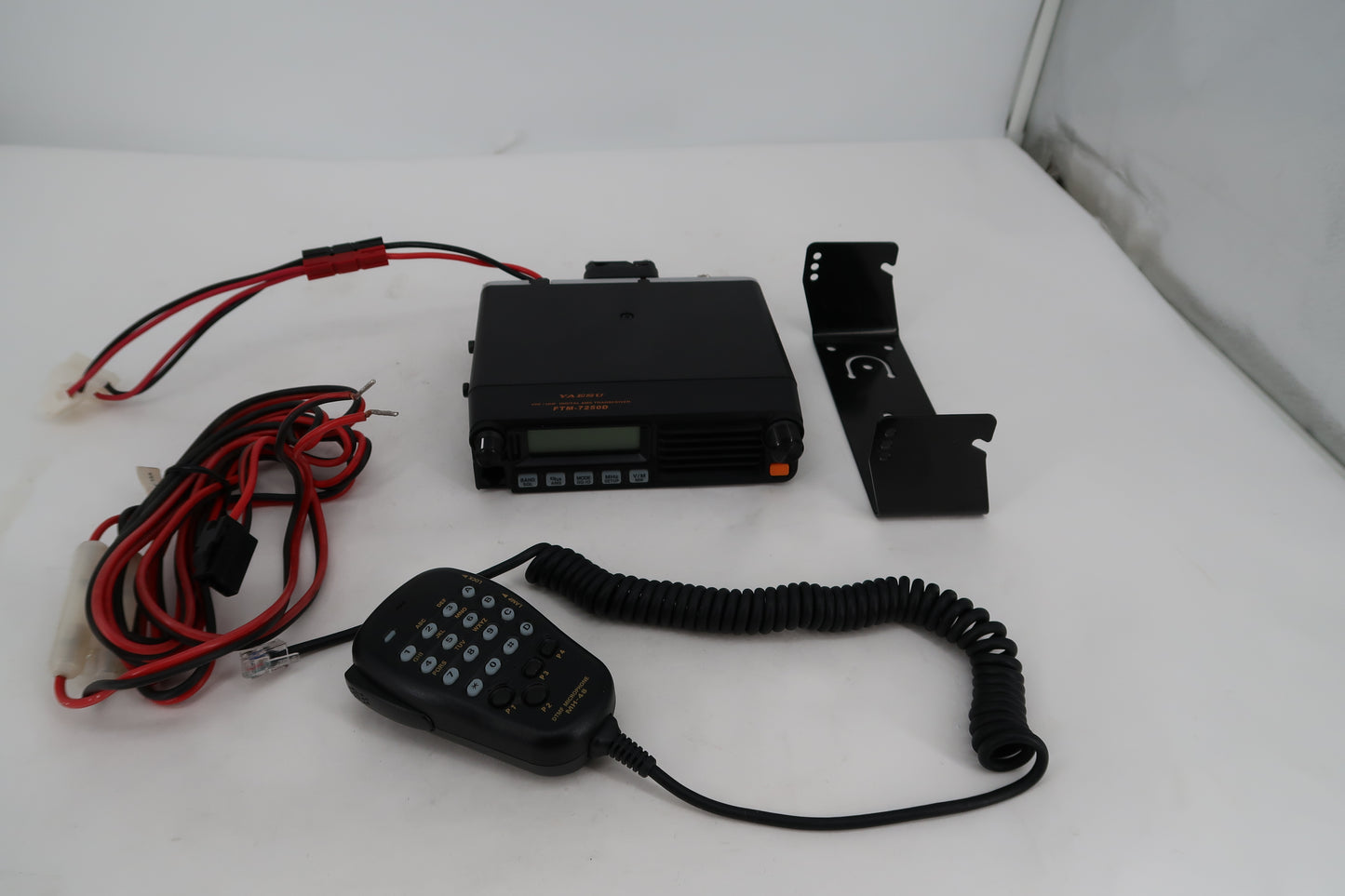 U20068 Used Yaesu FTM-7250D VHF/UHF Digital Mobile Transceiver