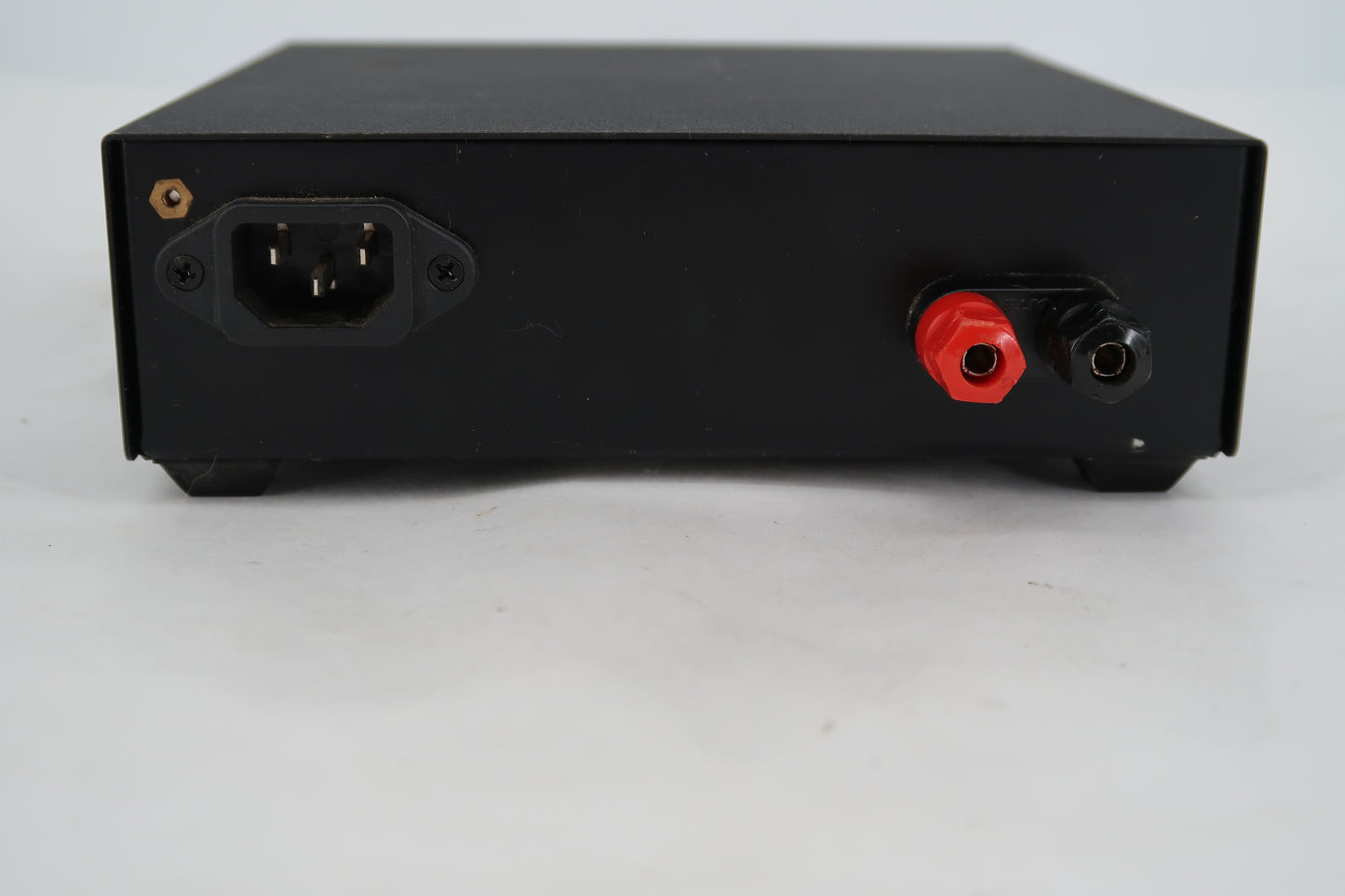 U20090 Used Samlex America SEC-1223 13.8V DC Power Supply