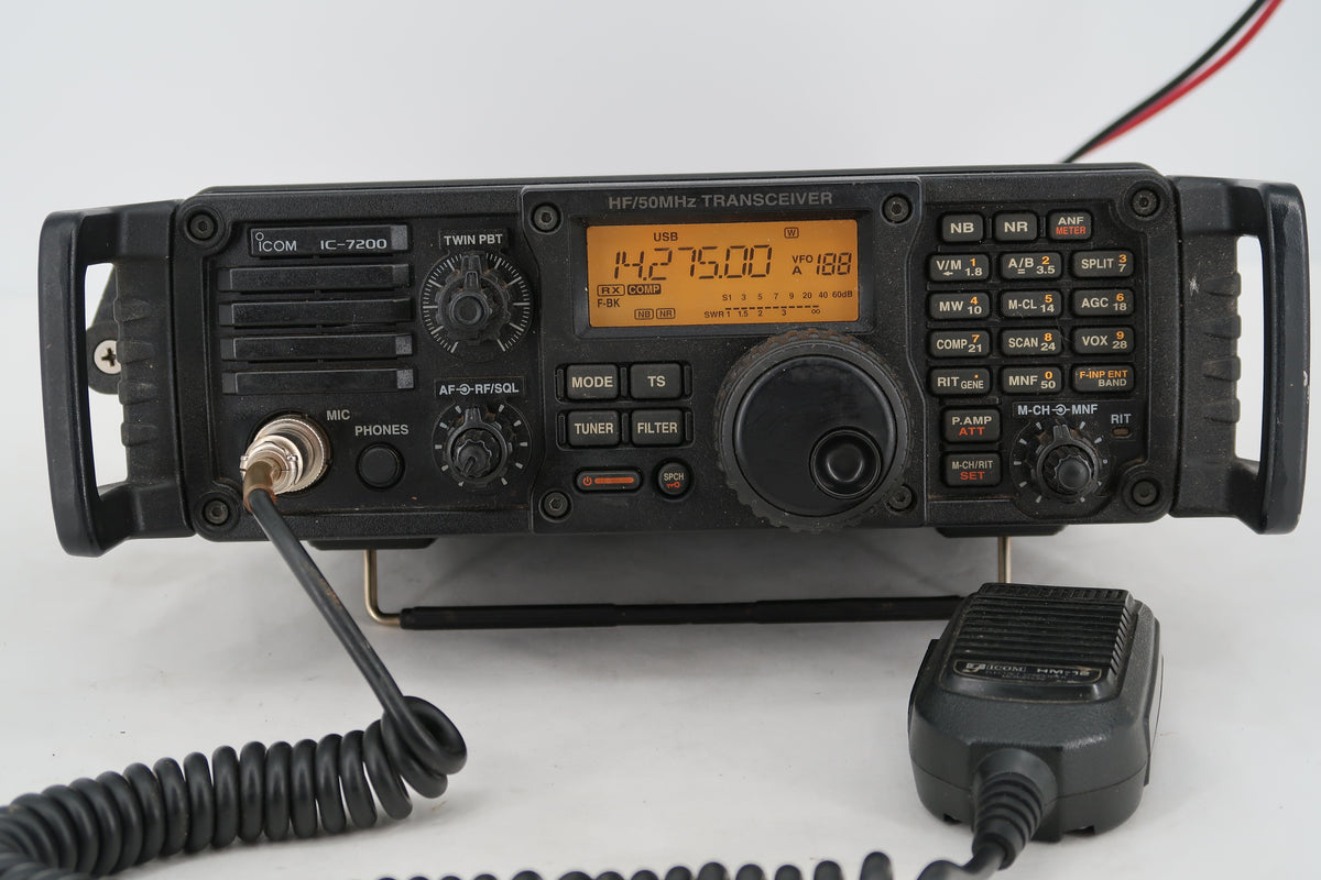 U20092 Used Icom IC-7200 HF/50MHz Transceiver w/ Handset Mic & Accessories (Fair/Smoker Environment)