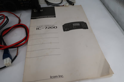U20092 Used Icom IC-7200 HF/50MHz Transceiver w/ Handset Mic & Accessories (Fair/Smoker Environment)