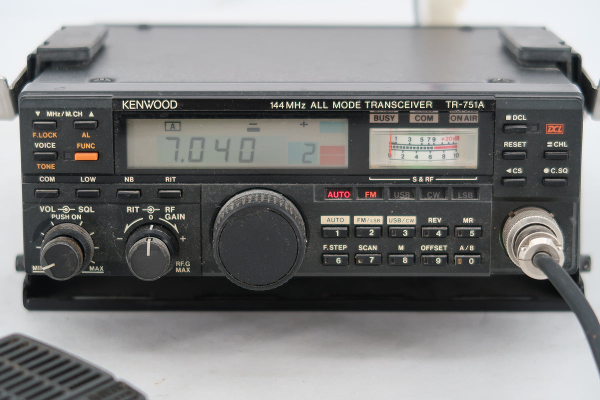 U20098 Used Kenwood TR-751A 144 MHz All-Mode Transceiver - Volume Dial Issue