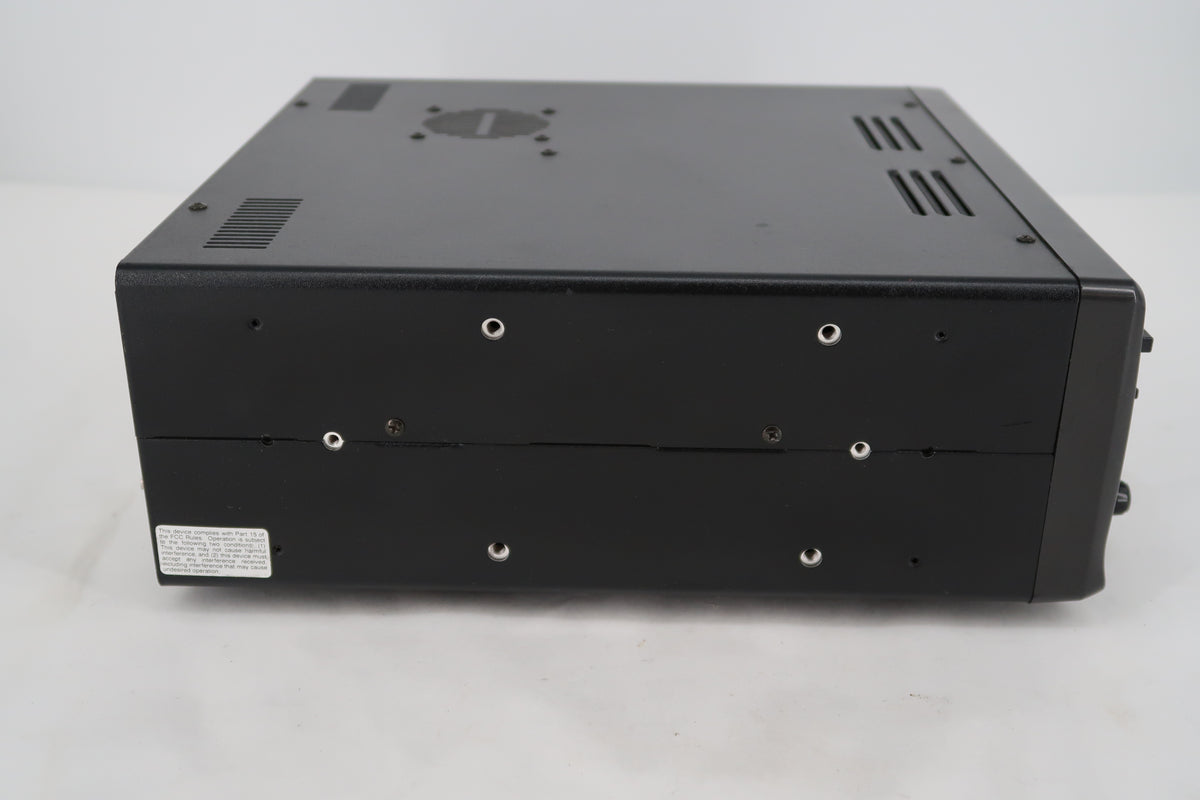 U20101 Used Icom IC-R8500 Wideband Communications Receiver