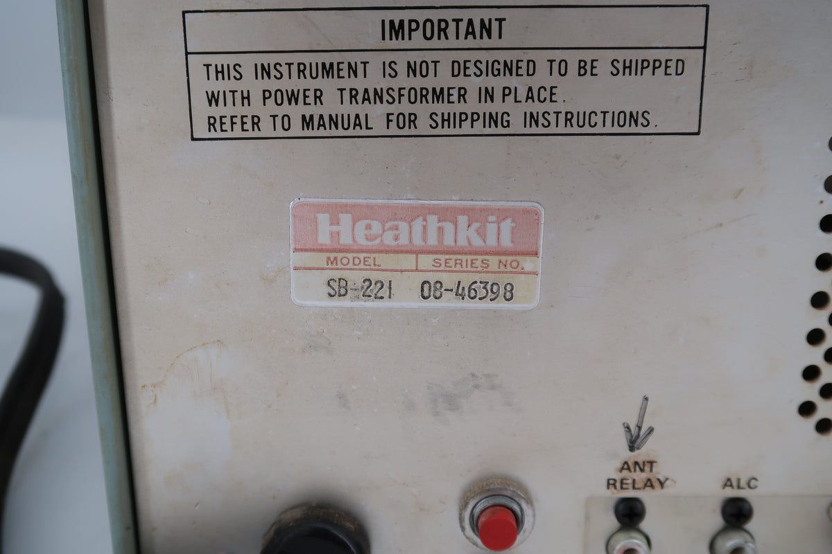 U20106 Used Heathkit SB-221 2KW Linear Amplifier with weak Tubes