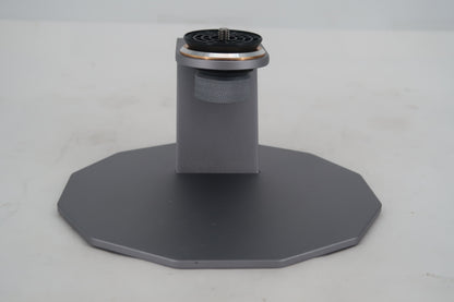 U20108 Used Nebula Desk Stand & 3D Printed Cage for Icom IC-705