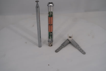 U20129 Used Elecraft AX1 Multi-Band Whip Antenna w/ AXB1 Whip Bipod