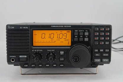 U20131 Used Icom IC-R75 Communications Receiver
