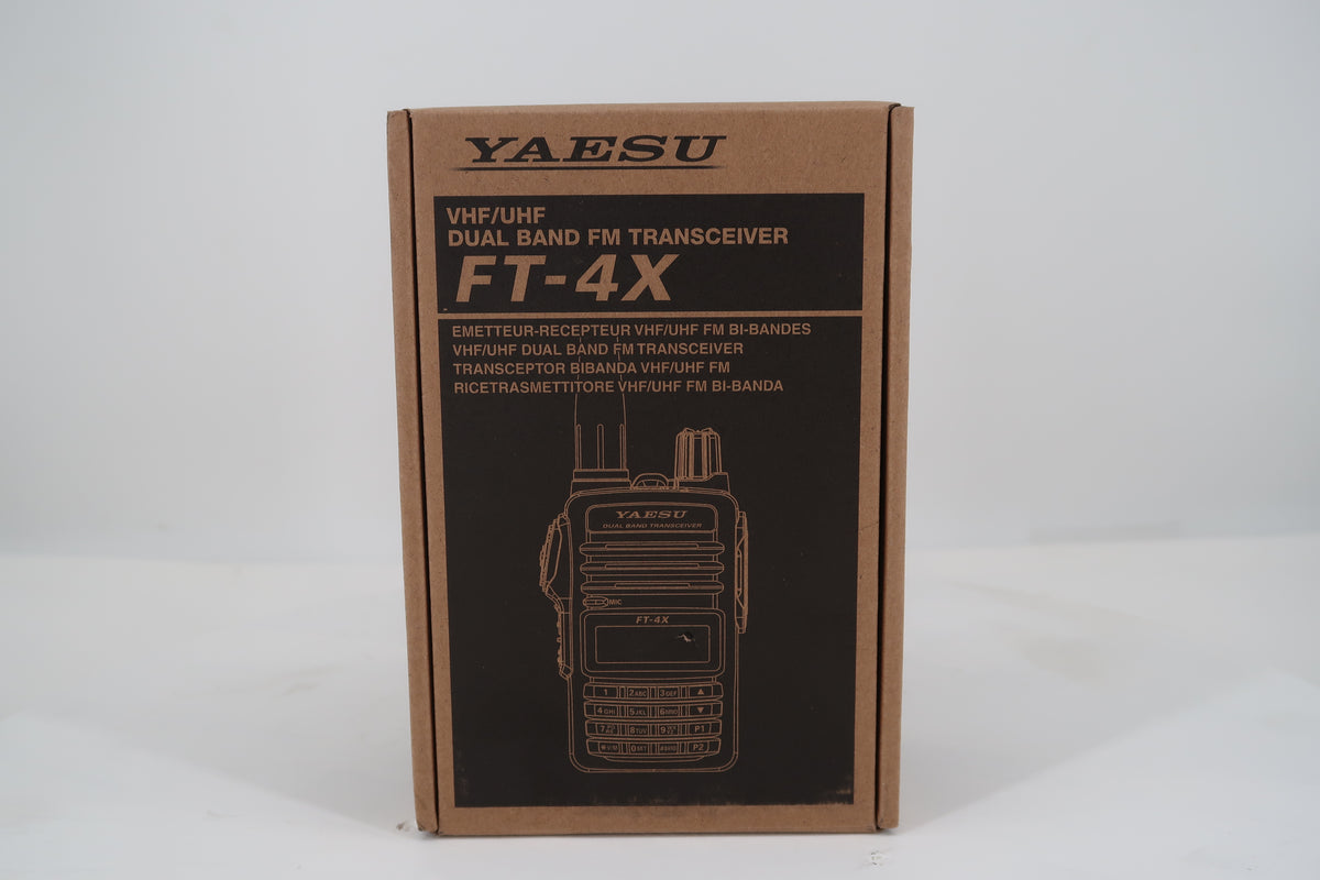 U20133 Never Used Yaesu FT-4X VHF/UHF Dual Band FM Transceiver