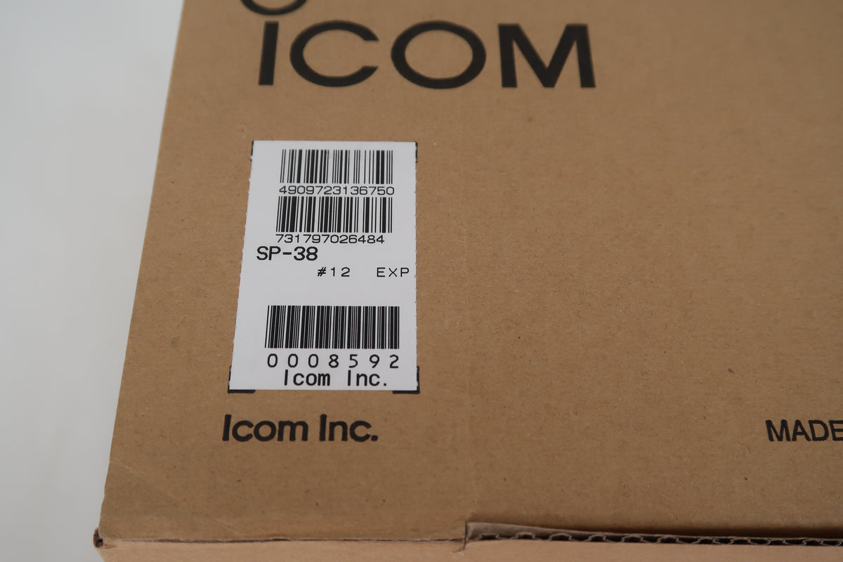 U20155 Used Icom SP-38 External Desk Speaker with Dust Cover