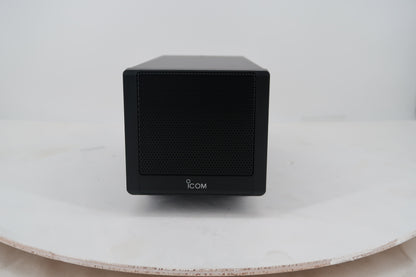 U20155 Used Icom SP-38 External Desk Speaker with Dust Cover