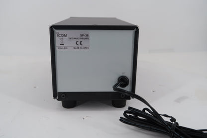 U20155 Used Icom SP-38 External Desk Speaker with Dust Cover