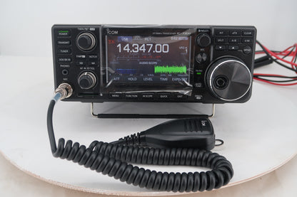 U20156 Used Icom IC-7300 HF/50MHz Transceiver with extras