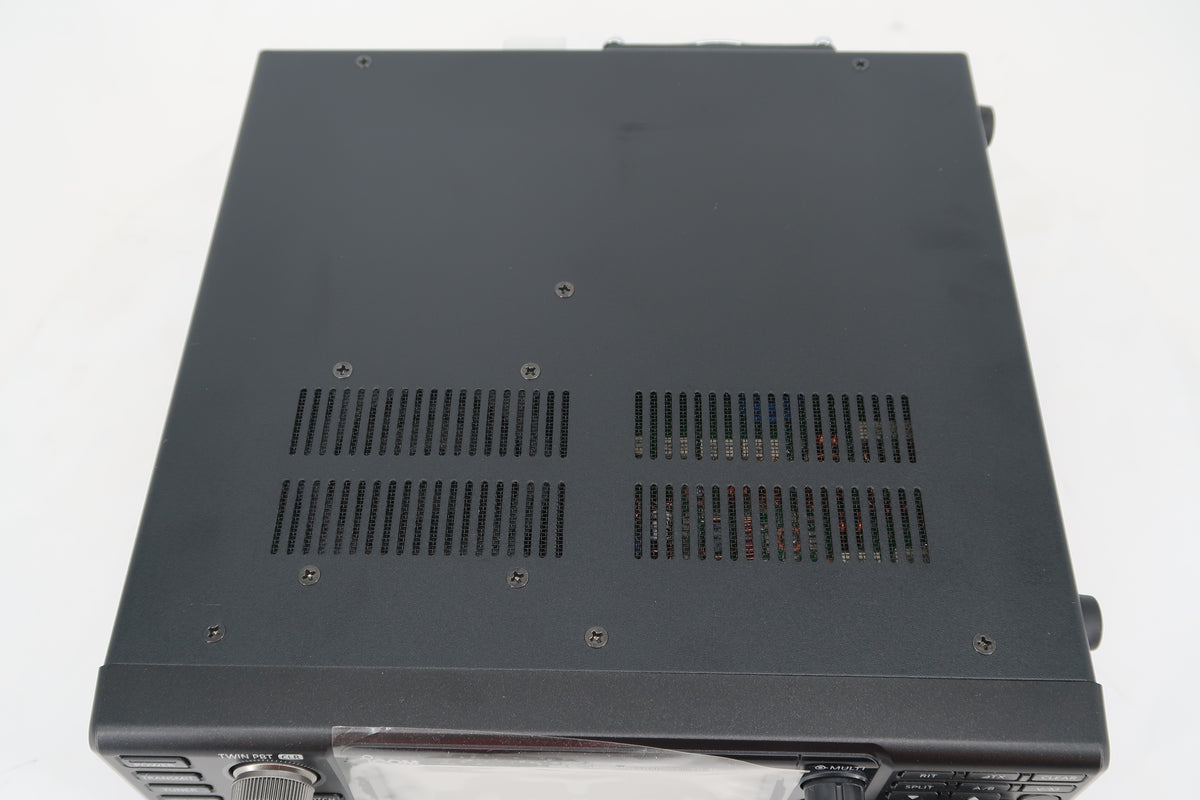 U20156 Used Icom IC-7300 HF/50MHz Transceiver with extras