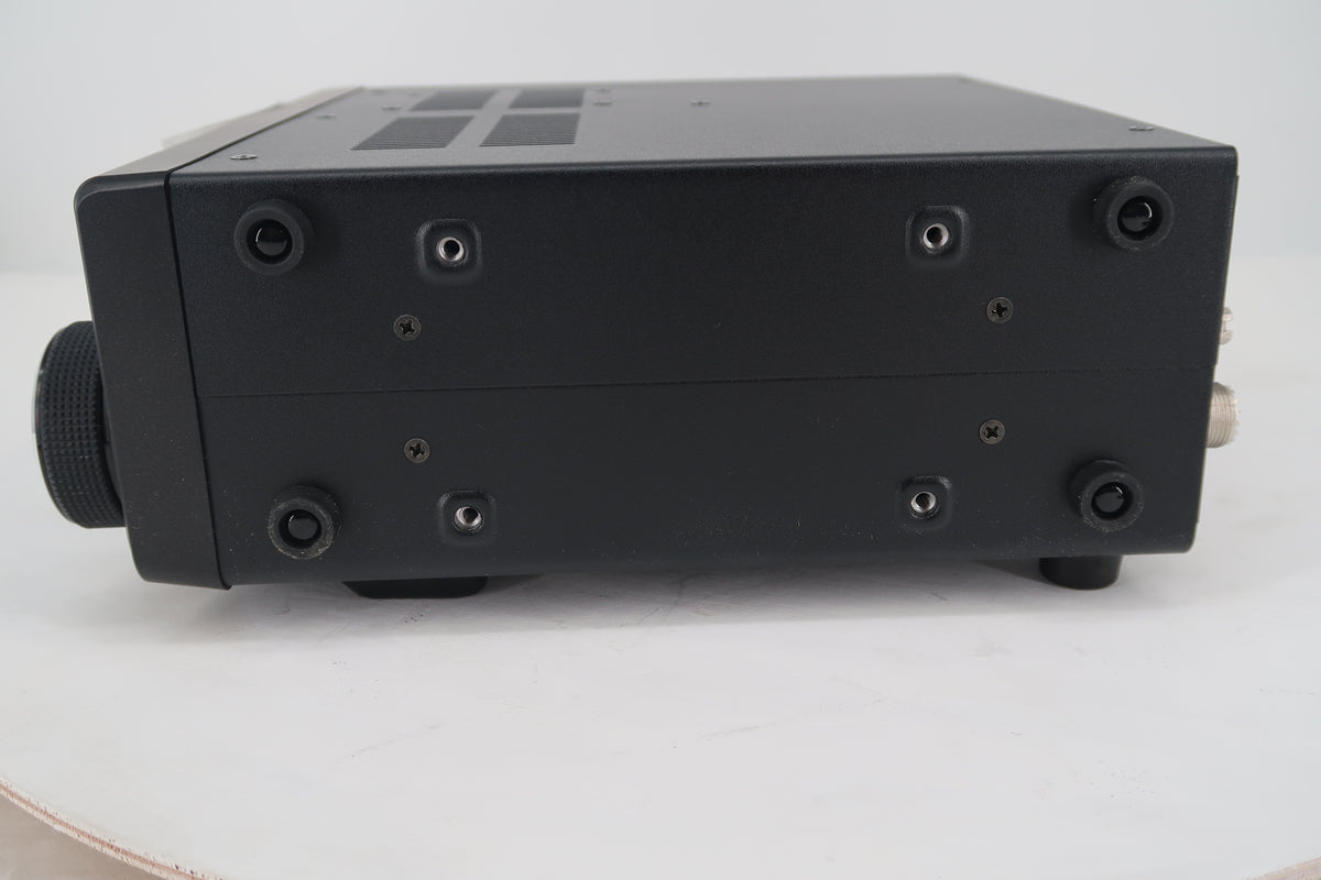 U20156 Used Icom IC-7300 HF/50MHz Transceiver with extras