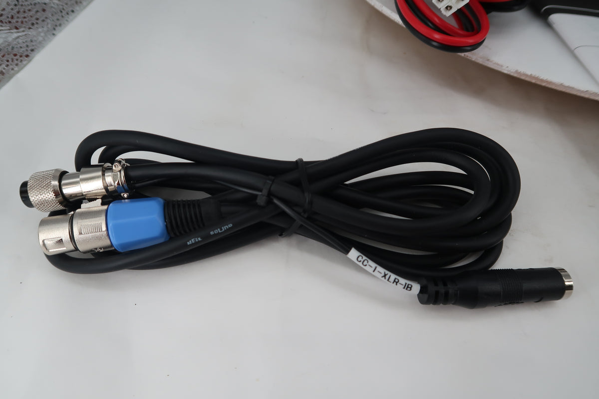 U20156 Used Icom IC-7300 HF/50MHz Transceiver with extras