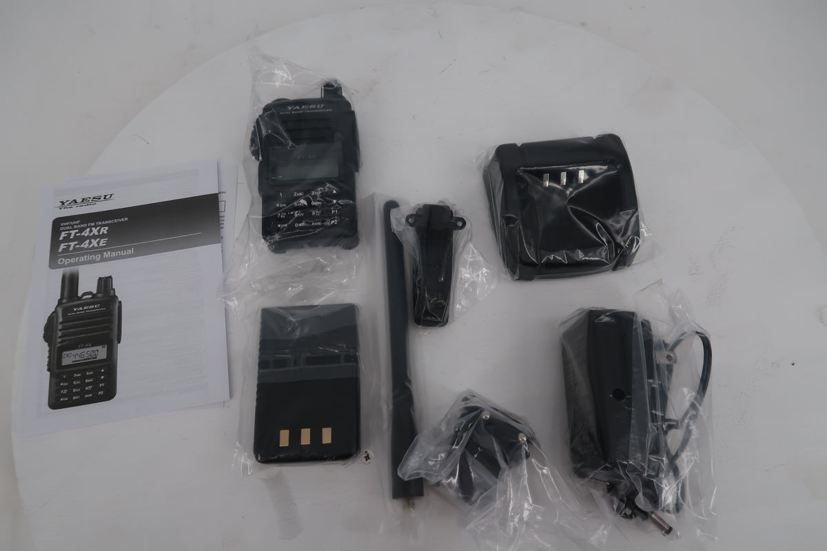 U20159 Never Used FT-4X VHF/UHF Dual Band FM Transceiver