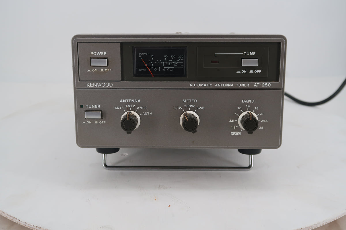 U20165 Used Kenwood AT-250 Automatic Antenna Tuner with cable