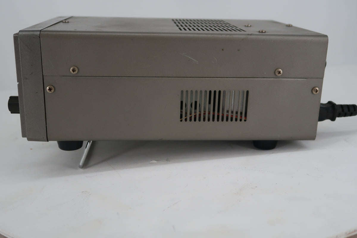 U20165 Used Kenwood AT-250 Automatic Antenna Tuner with cable