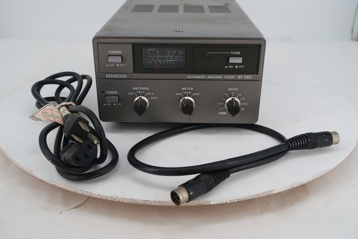 U20165 Used Kenwood AT-250 Automatic Antenna Tuner with cable