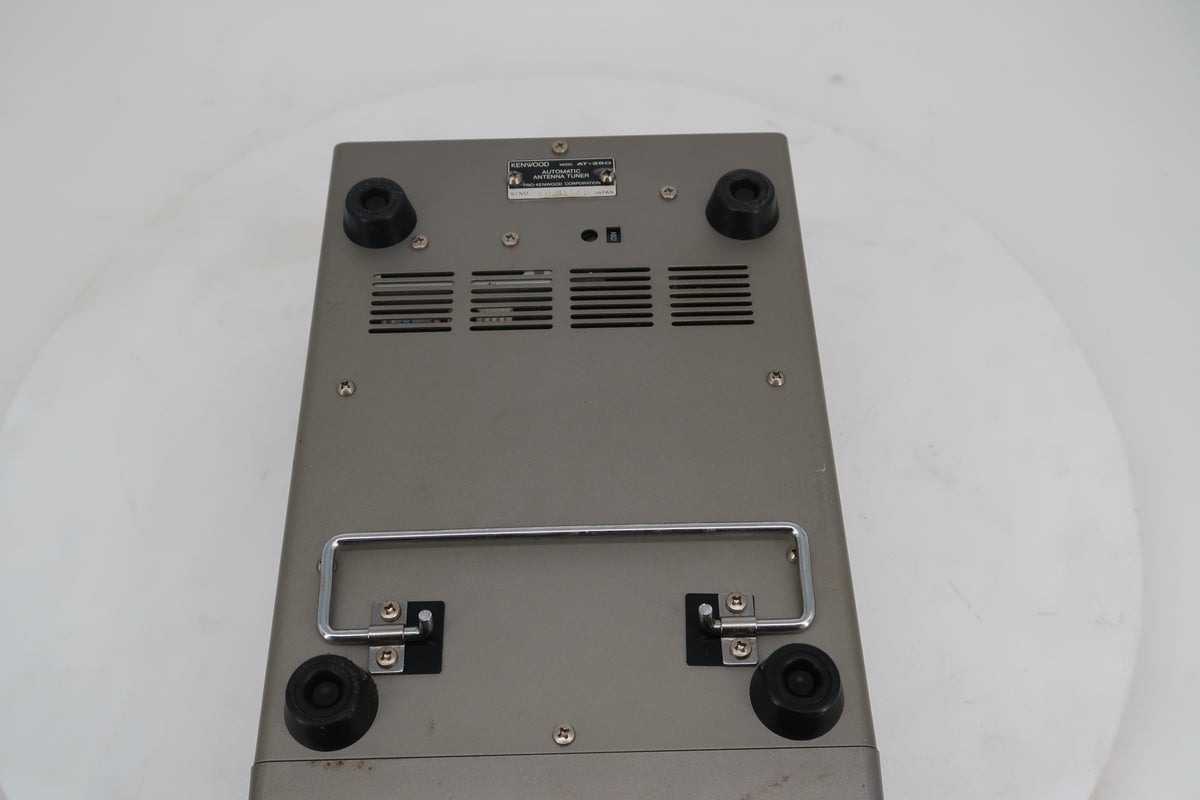 U20165 Used Kenwood AT-250 Automatic Antenna Tuner with cable