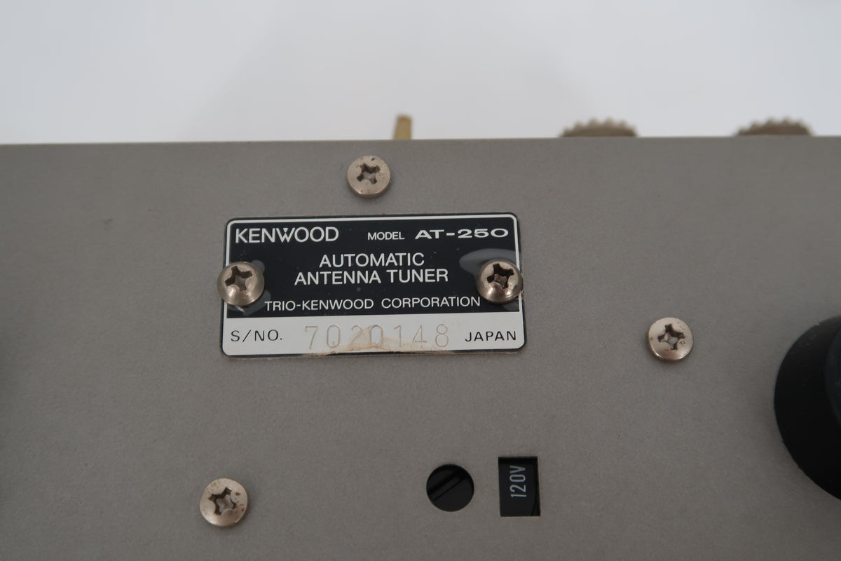 U20165 Used Kenwood AT-250 Automatic Antenna Tuner with cable