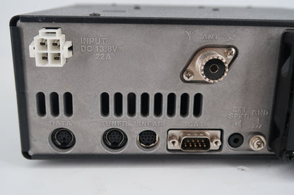 U20167 Yaesu FT-450D HF/50MHz All-Mode Transceiver