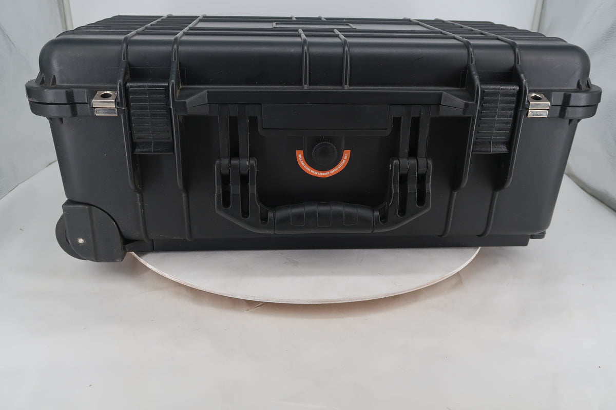 U20183 Used Icom Ic-7100 HF/VHF/UHF All Mode Transceiver in Protective Rolling Case