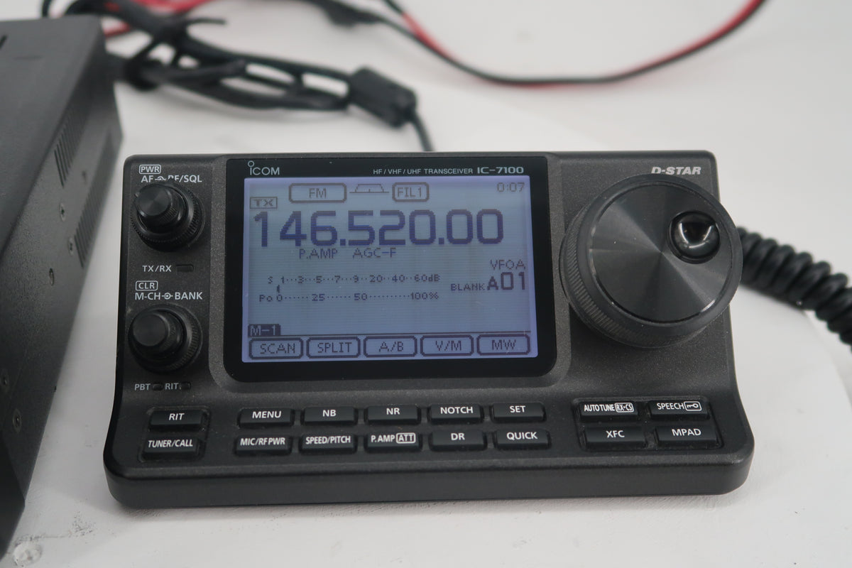 U20183 Used Icom Ic-7100 HF/VHF/UHF All Mode Transceiver in Protective Rolling Case