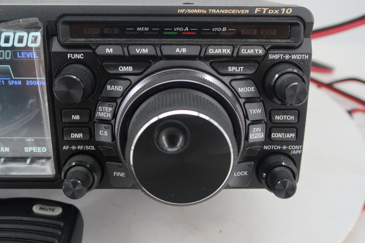 U20185 Used Yaesu FTDX-10 HF/50MHz Transceiver