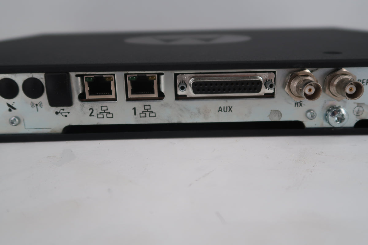 U20200 Used Motorola SLR5700 MOTOTRBO UHF Repeater Model#AAR10QCGANQ1AN