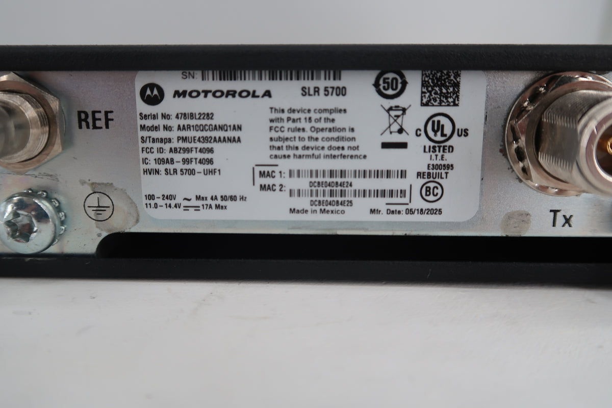 U20200 Used Motorola SLR5700 MOTOTRBO UHF Repeater Model#AAR10QCGANQ1AN