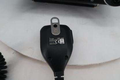 U20201 Used Icom IC-7300 HF/50MHz Transceiver w/Carry Handles