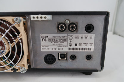 U20201 Used Icom IC-7300 HF/50MHz Transceiver w/Carry Handles