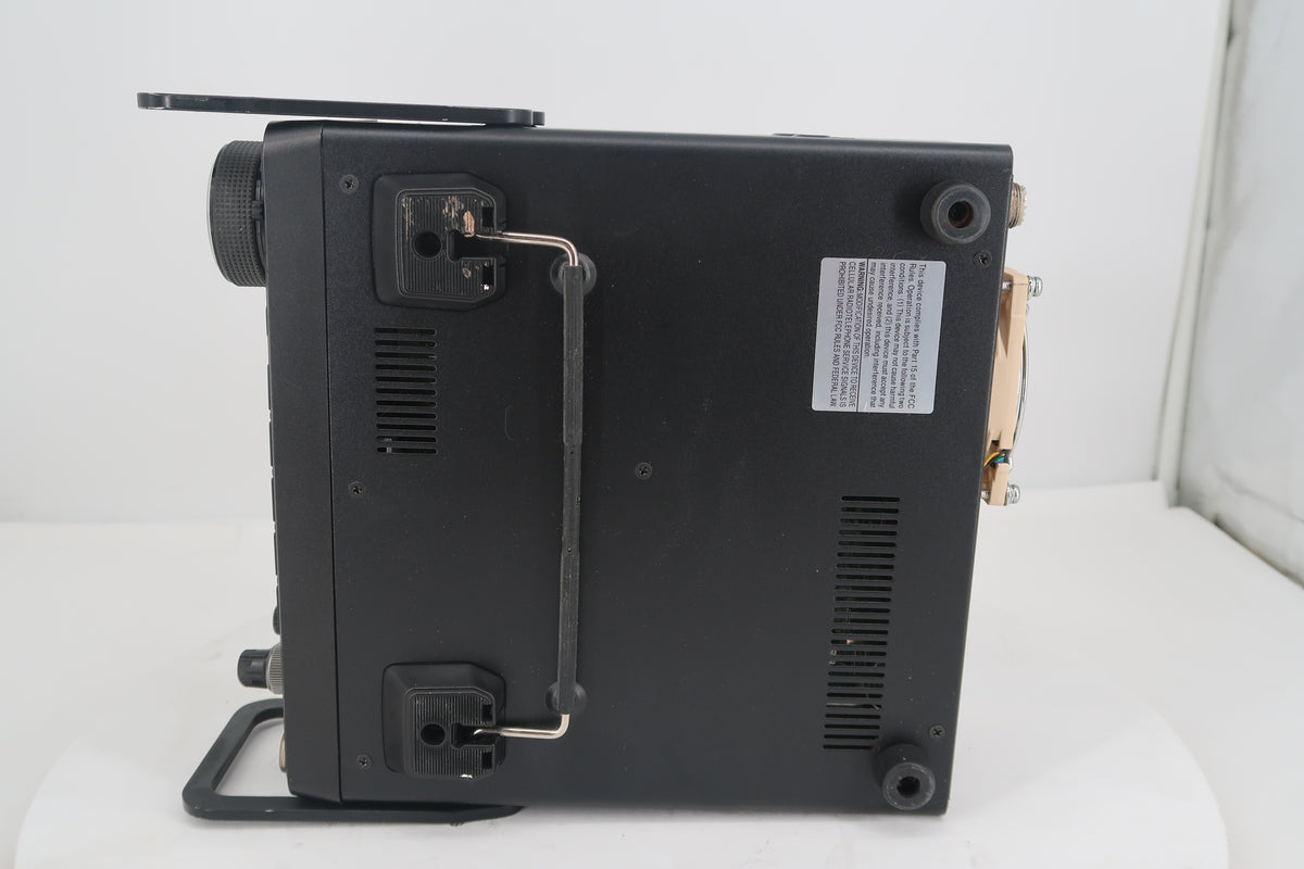 U20201 Used Icom IC-7300 HF/50MHz Transceiver w/Carry Handles