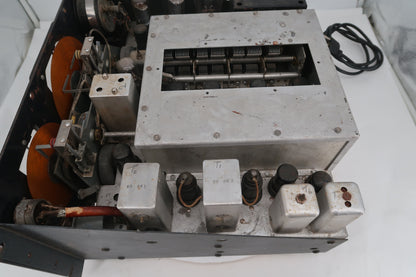 U20202 AS-IS Hallicrafters Super SkyRider Model SX-28 Receiver