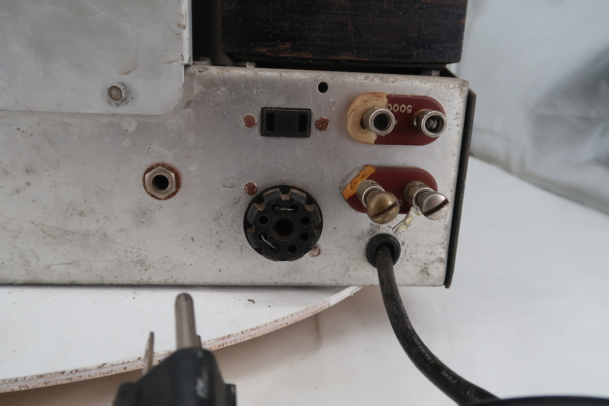 U20202 AS-IS Hallicrafters Super SkyRider Model SX-28 Receiver
