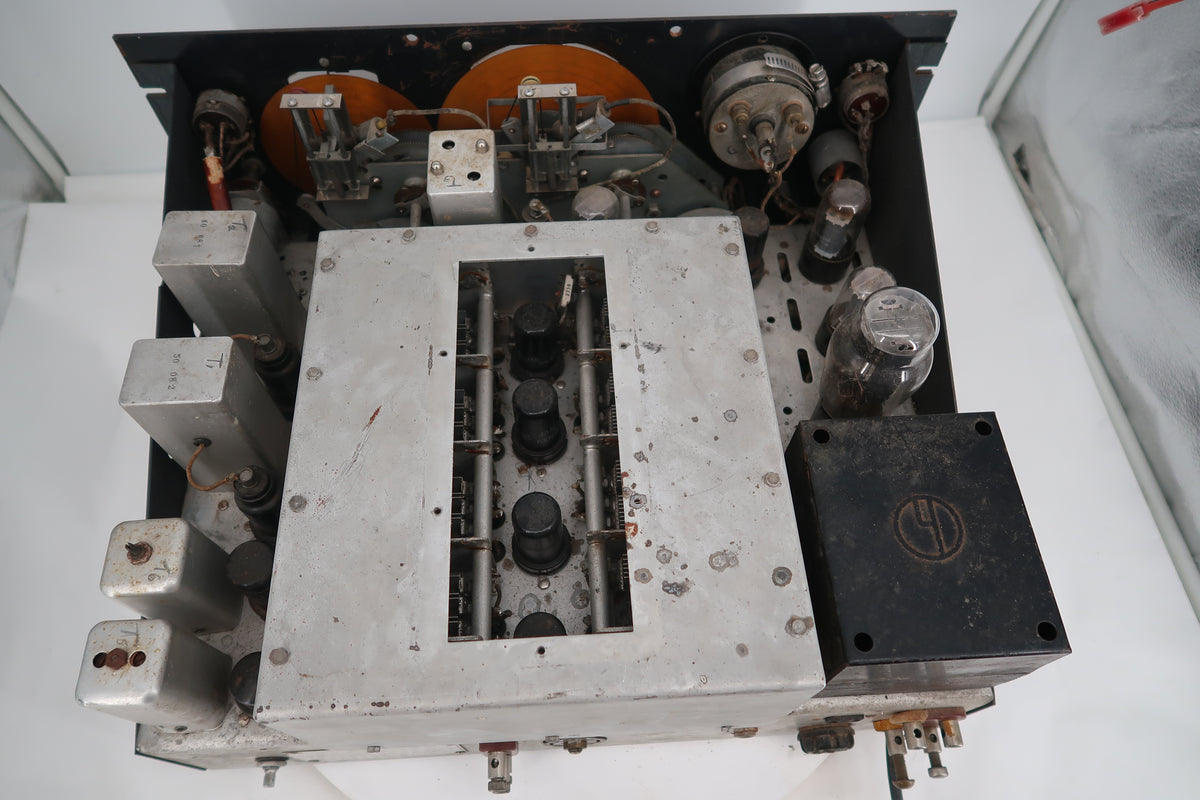 U20202 AS-IS Hallicrafters Super SkyRider Model SX-28 Receiver