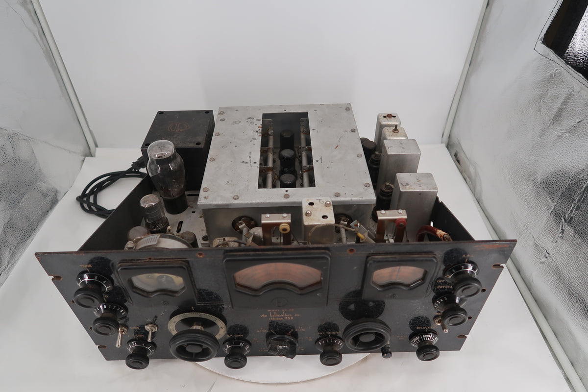 U20202 AS-IS Hallicrafters Super SkyRider Model SX-28 Receiver