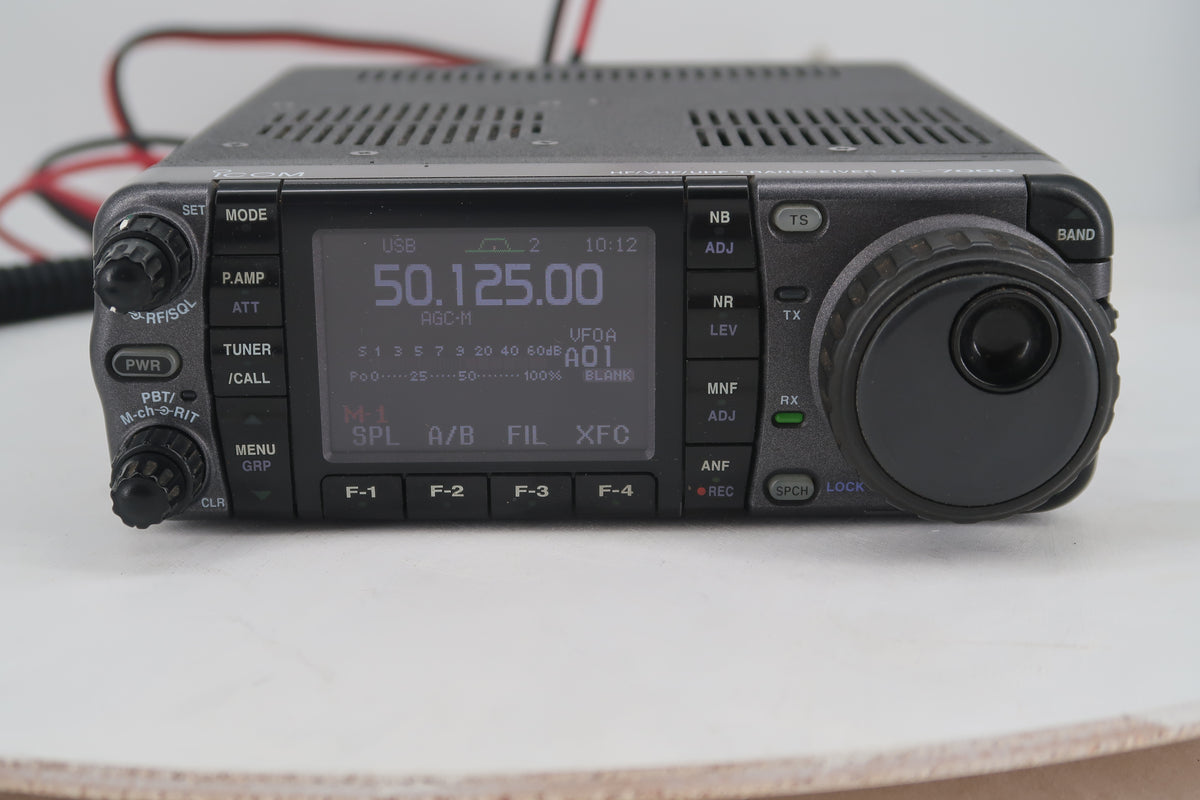 U20208 Used Icom IC-7000 HF/VHF/UHF All-Mode Transceiver