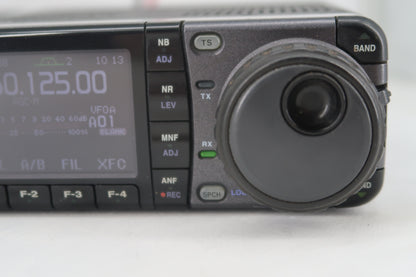 U20208 Used Icom IC-7000 HF/VHF/UHF All-Mode Transceiver
