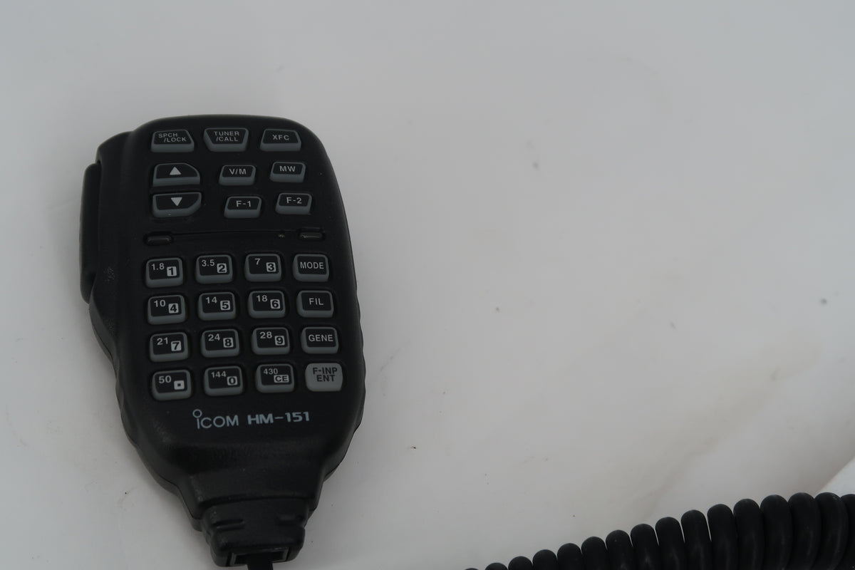 U20208 Used Icom IC-7000 HF/VHF/UHF All-Mode Transceiver
