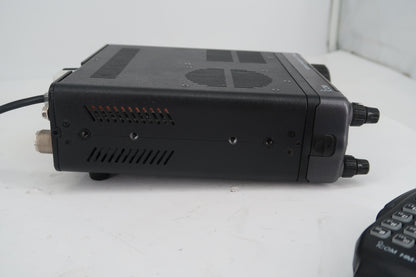 U20208 Used Icom IC-7000 HF/VHF/UHF All-Mode Transceiver