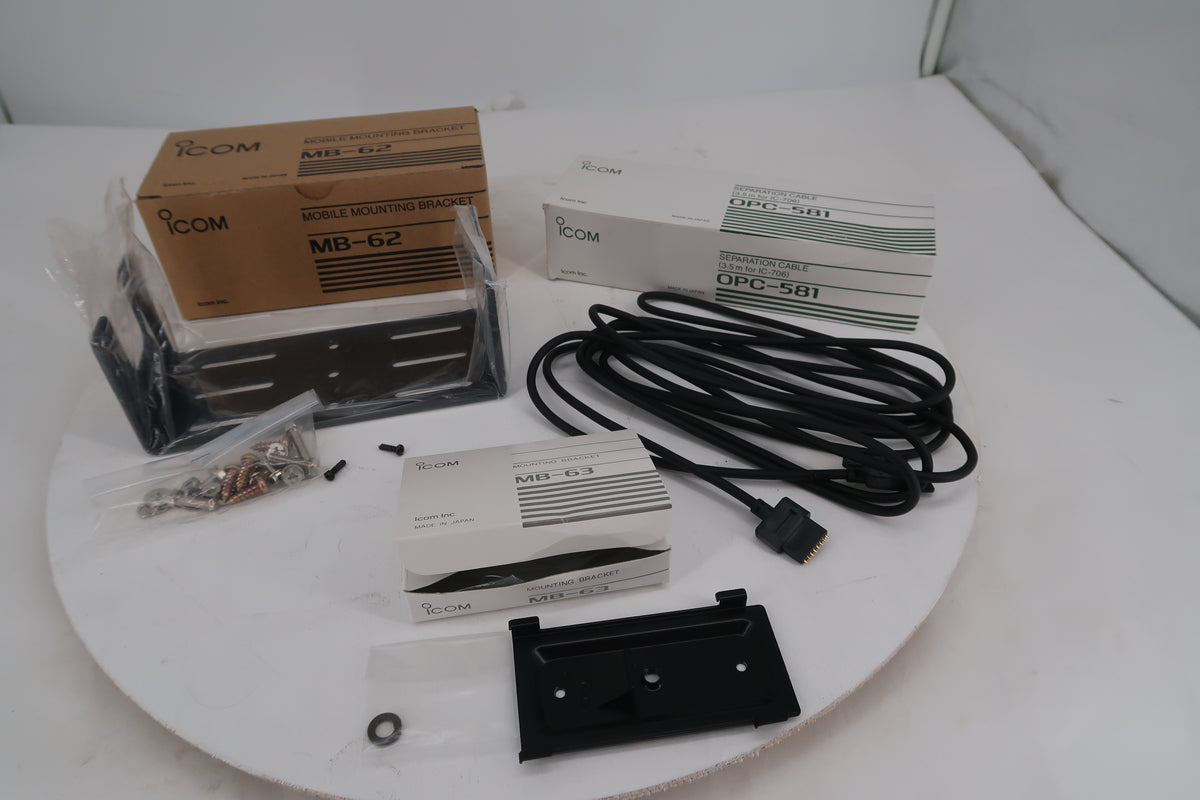 U20212 Used RMK-706 Icom MB-62 Mounting Bracket, OPC-581 Separation Cable, MB-63 Mounting Bracket