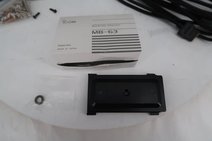 U20212 Used RMK-706 Icom MB-62 Mounting Bracket, OPC-581 Separation Cable, MB-63 Mounting Bracket