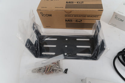 U20212 Used RMK-706 Icom MB-62 Mounting Bracket, OPC-581 Separation Cable, MB-63 Mounting Bracket